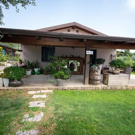 Etna Ranch Villa *